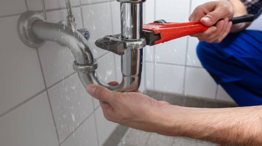 Electric tankless water heater installation in Hilger, MT